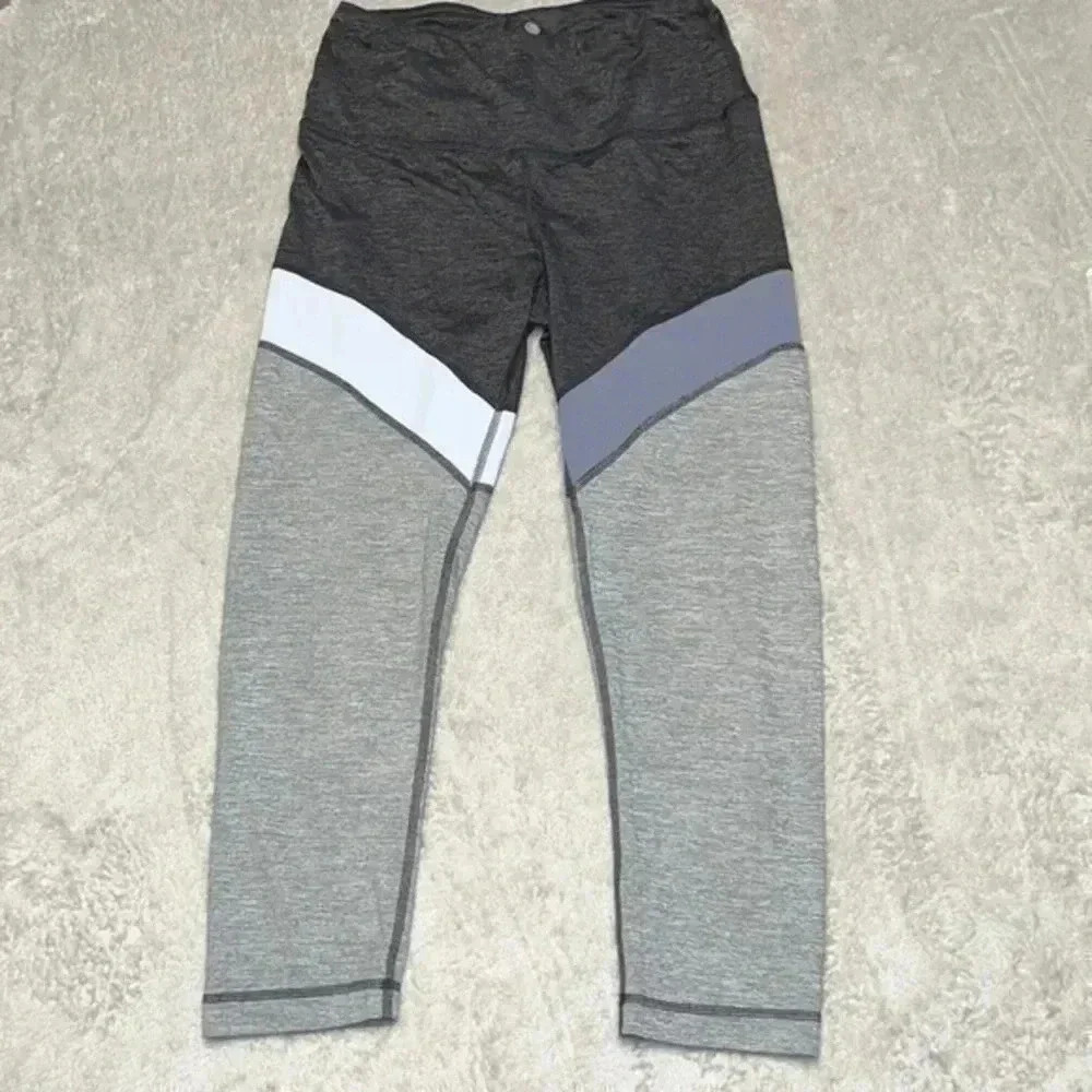 Yogalicious Gray Leggings Color Block Size M